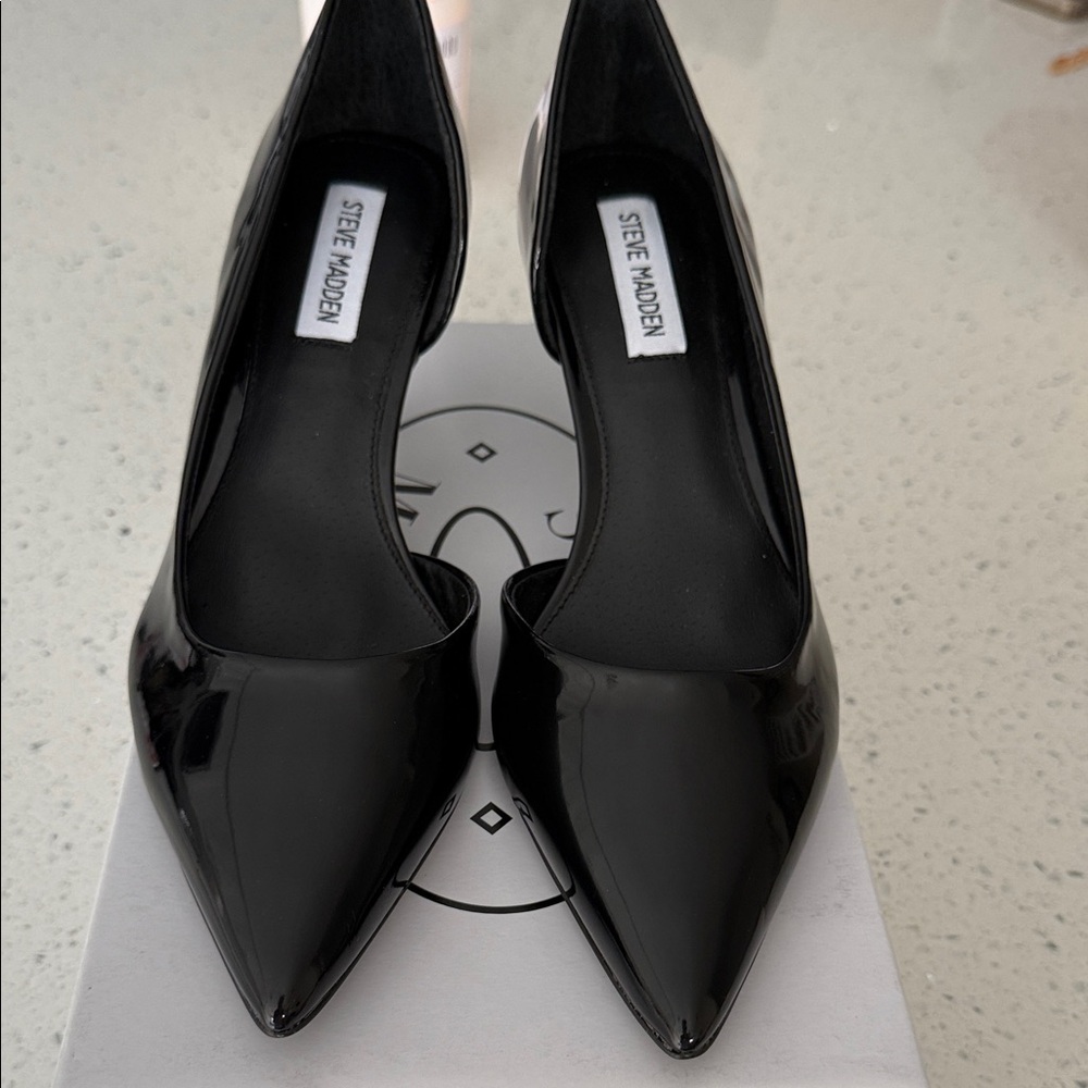 Steve Madden Glossy Black Heels